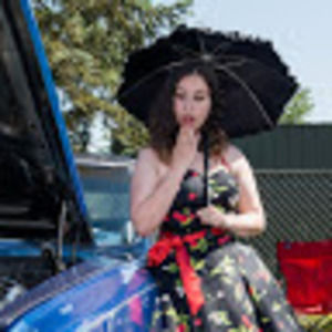 Meet your Posher, Vanessa